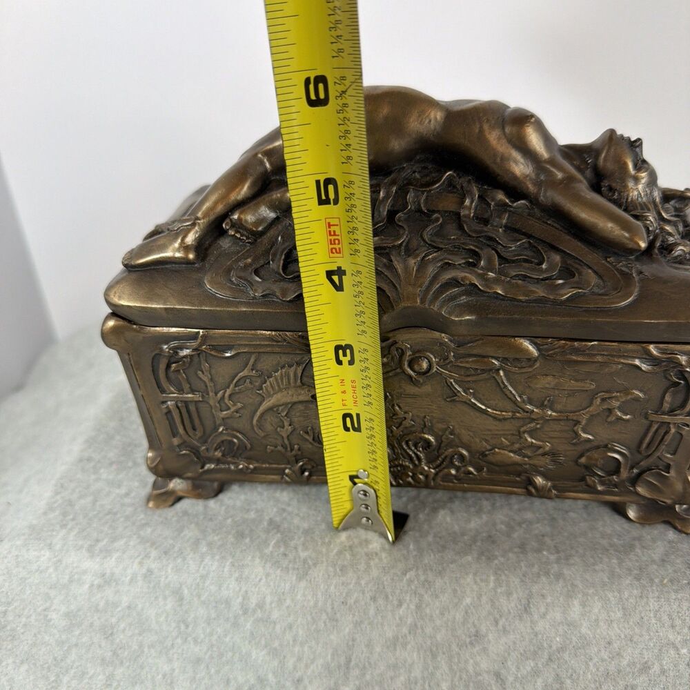 Vintage Sirens Style Casket Jewelry Trinket Box with Woman Figure on the Lid - Picture 10 of 10